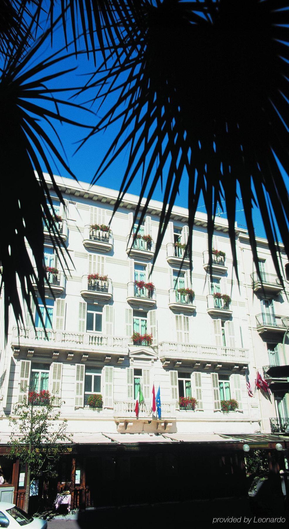 Ambassador-Monaco Hotel Luaran gambar