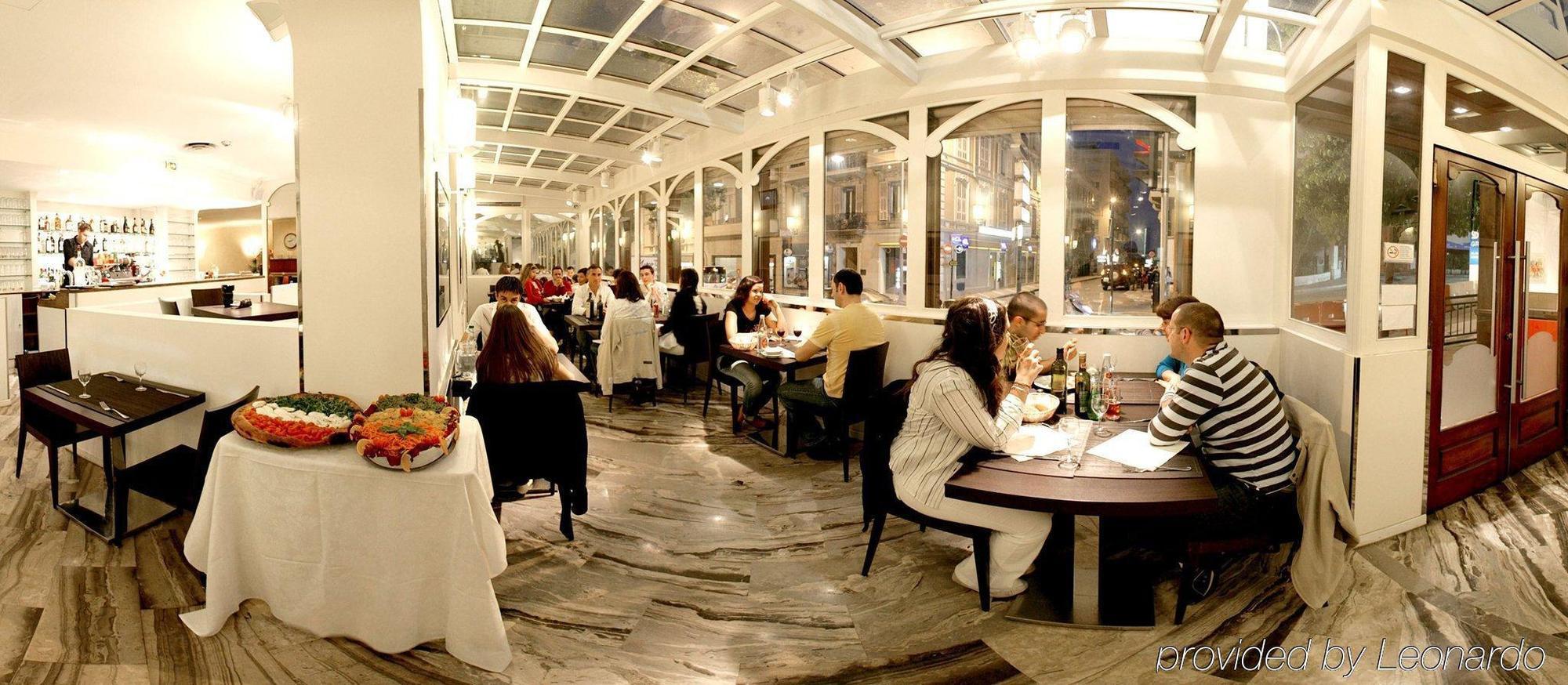 Ambassador-Monaco Hotel Restoran gambar